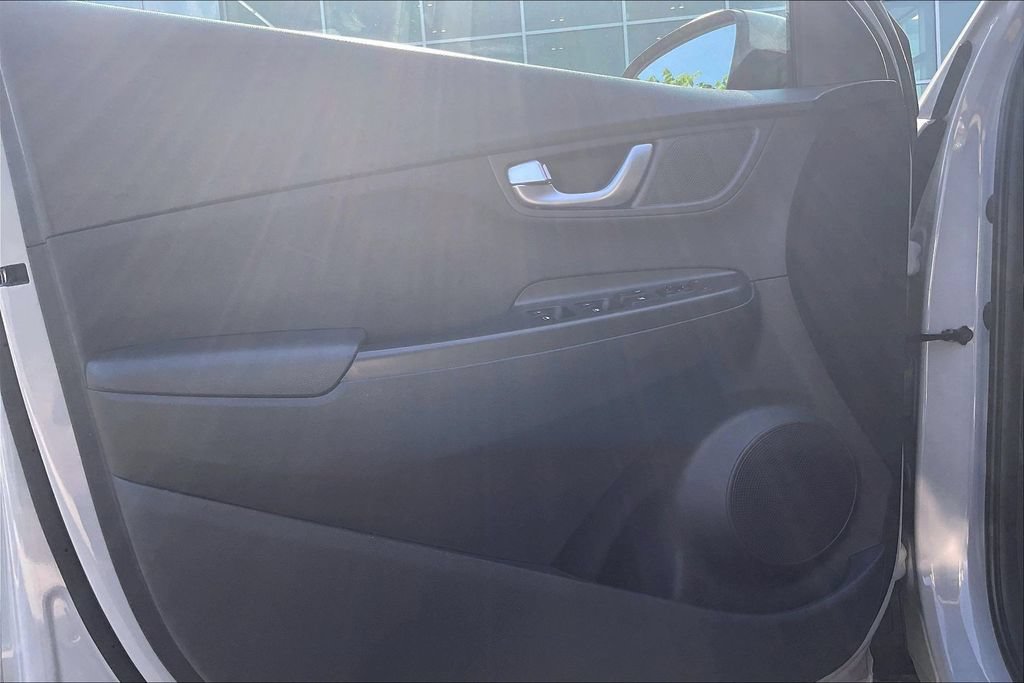 Used 2022 Hyundai Kona SEL w/ Convenience Package AWD/4WD image 26
