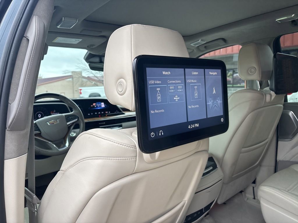 Used 2021 Cadillac Escalade Premium Luxury Platinum image 17