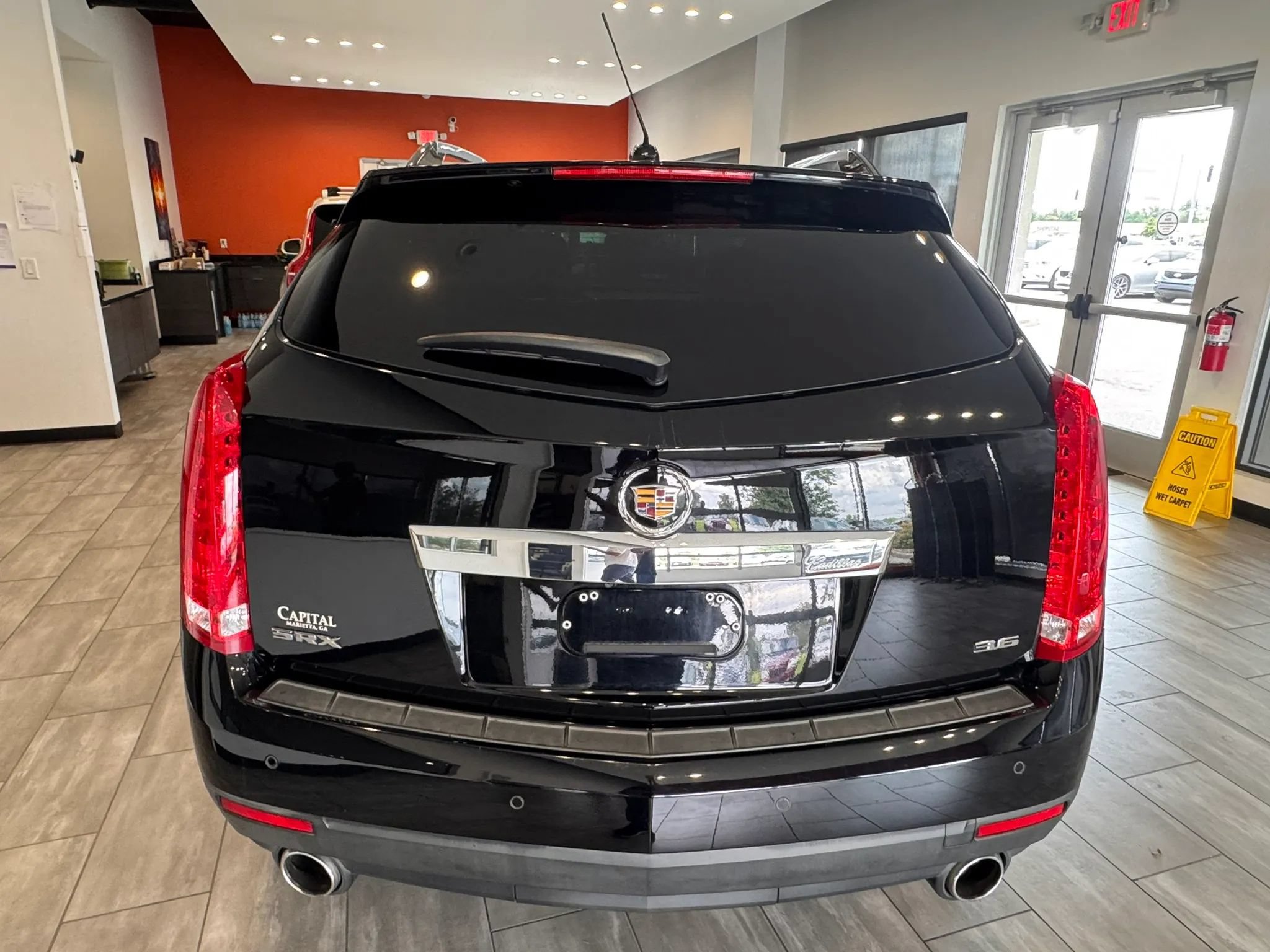 Used 2016 Cadillac SRX Premium FWD image 14