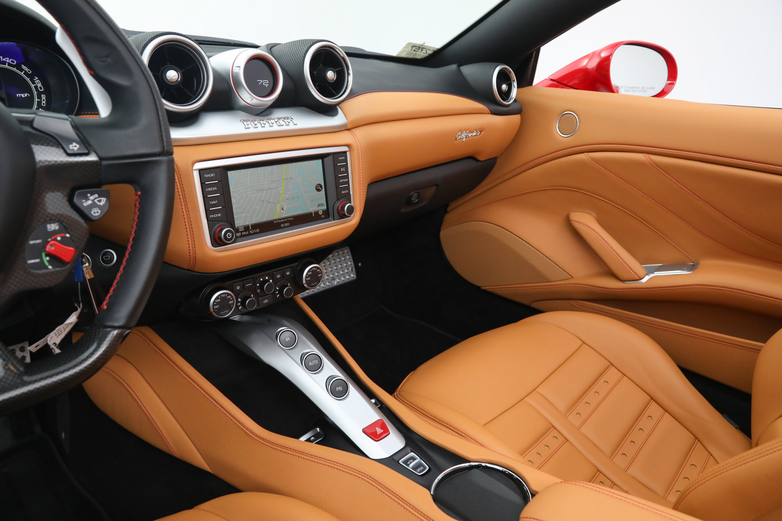 Certified 2017 Ferrari California T image 33