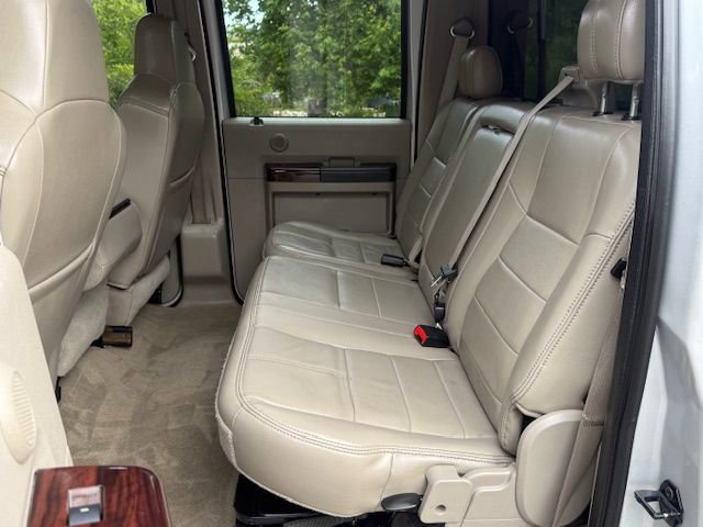 Used 2008 Ford F250 XLT image 9
