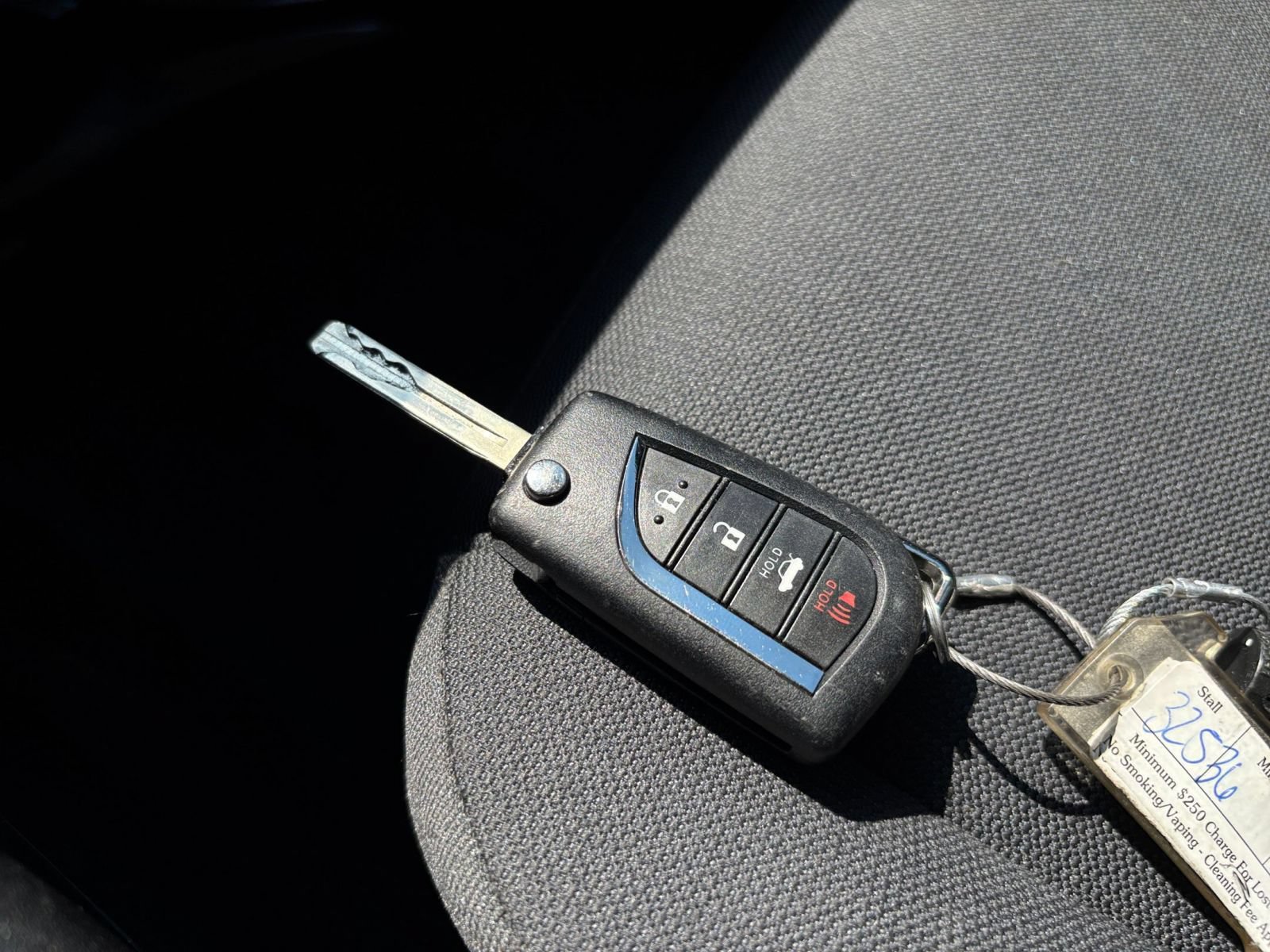 Used 2025 Toyota Corolla LE FWD image 18