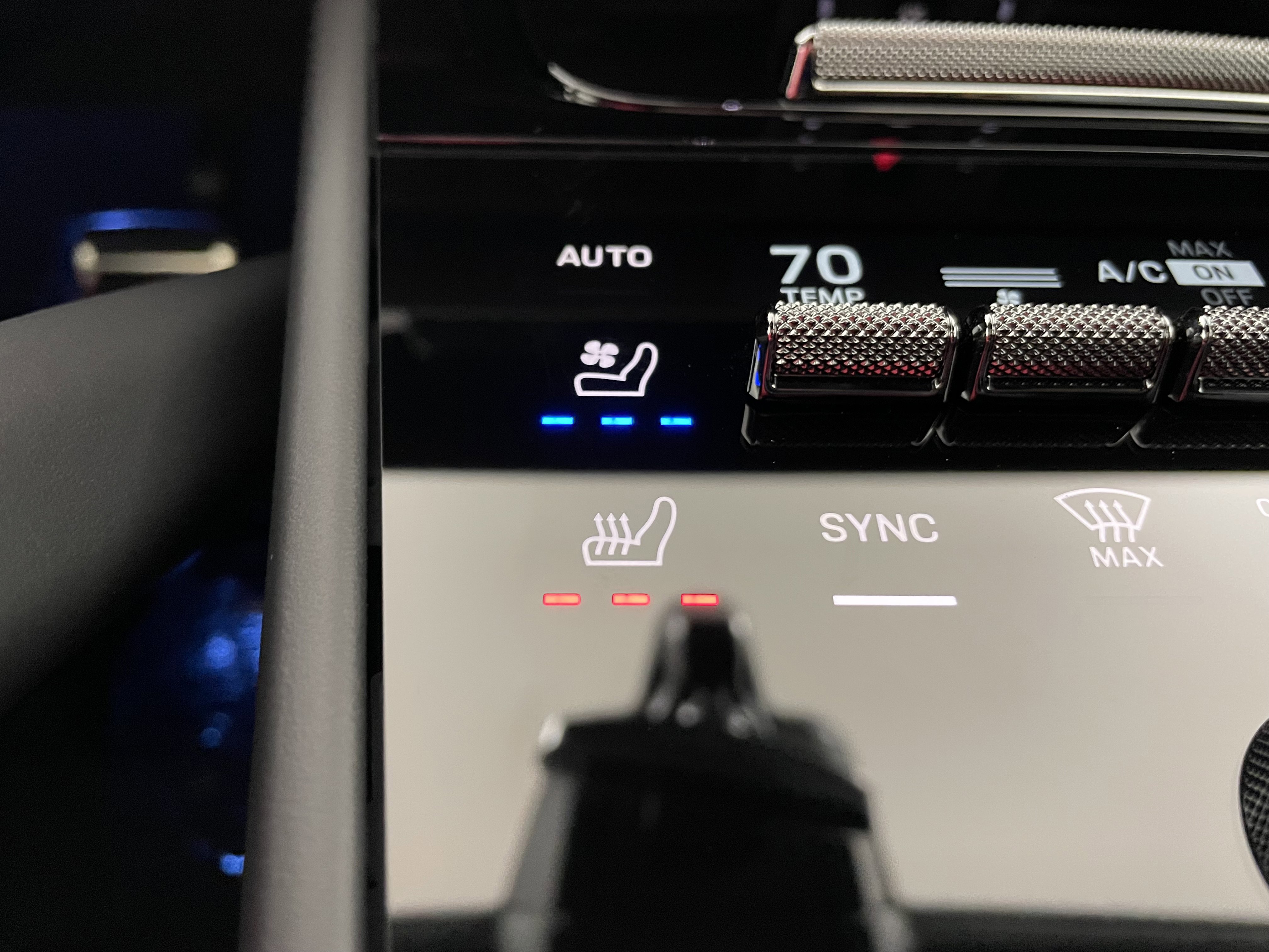 New 2026 Porsche Cayenne GTS image 23