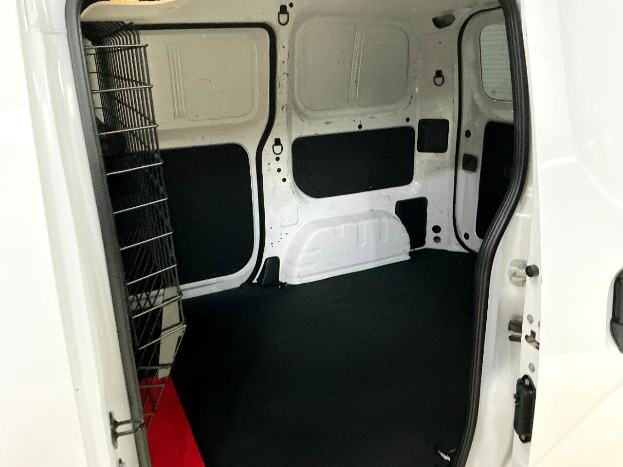 Used 2021 Nissan NV200 SV w/ Back Door Glass Package image 18