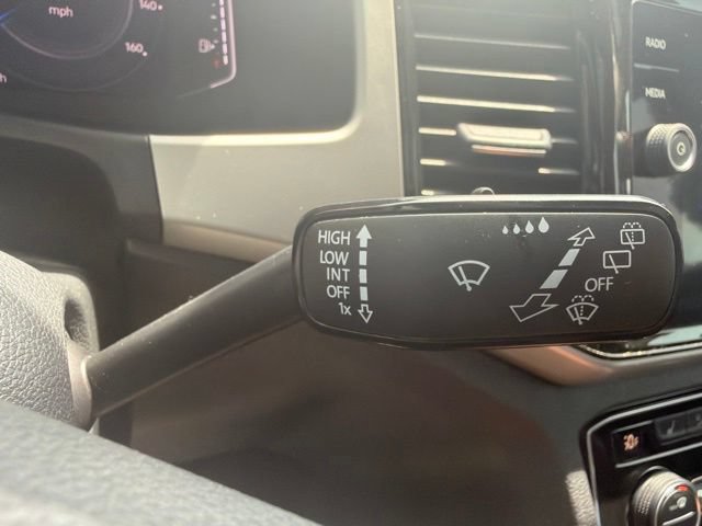 Used 2023 Volkswagen Atlas SE w/ Panoramic Sunroof Package AWD/4WD image 25