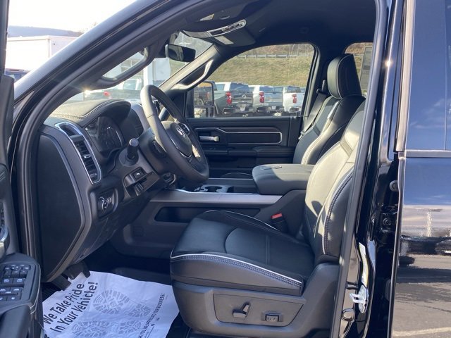 New 2026 RAM 3500 Laramie w/ Towing Technology Group image 15