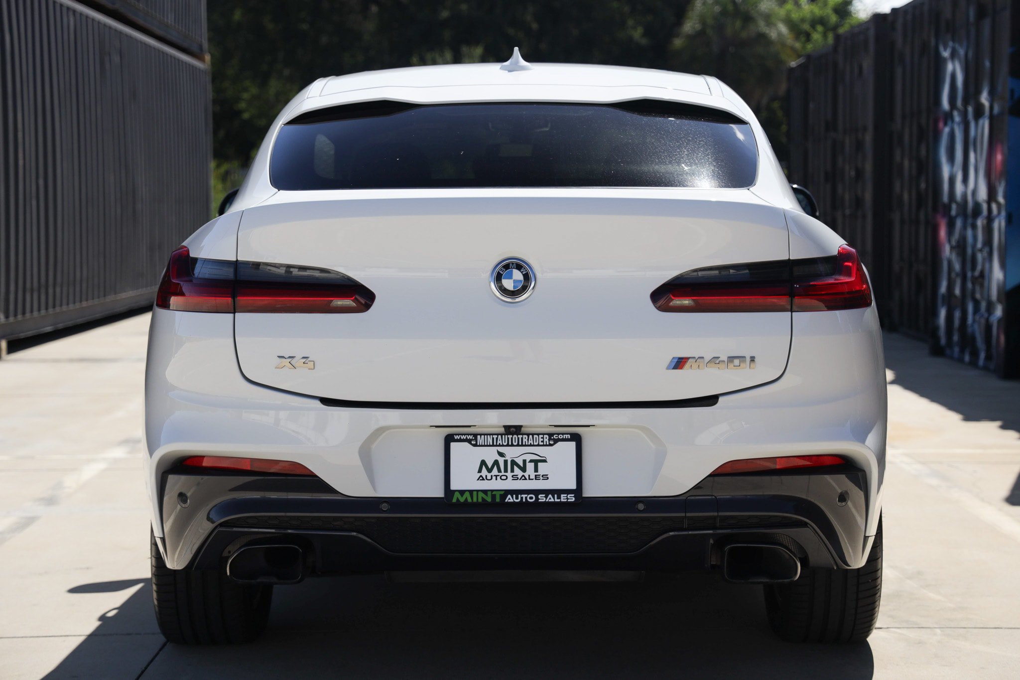 Used 2021 BMW X4 M40i w/ Executive Package AWD/4WD image 11