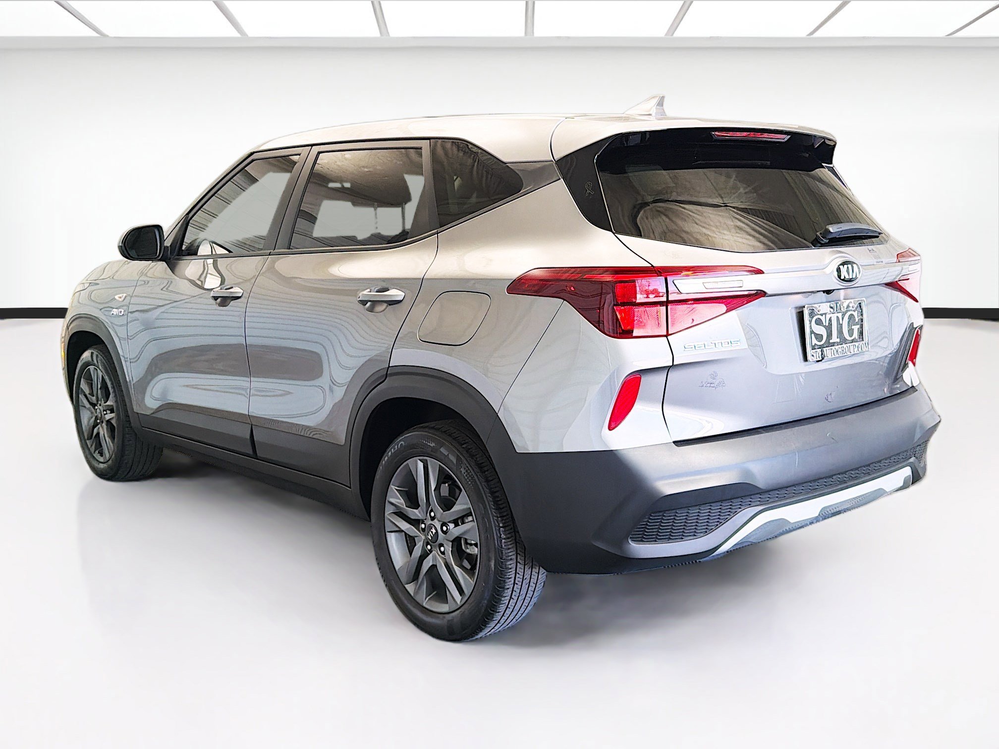 Used 2021 Kia Seltos LX image 6