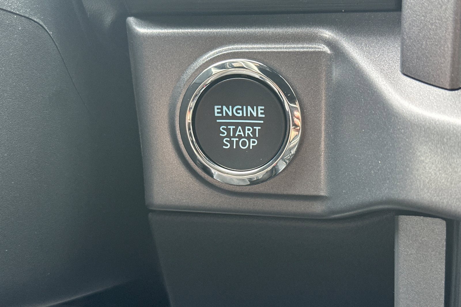 New 2025 Ford F150 XLT w/ Equipment Group 302A MID image 22