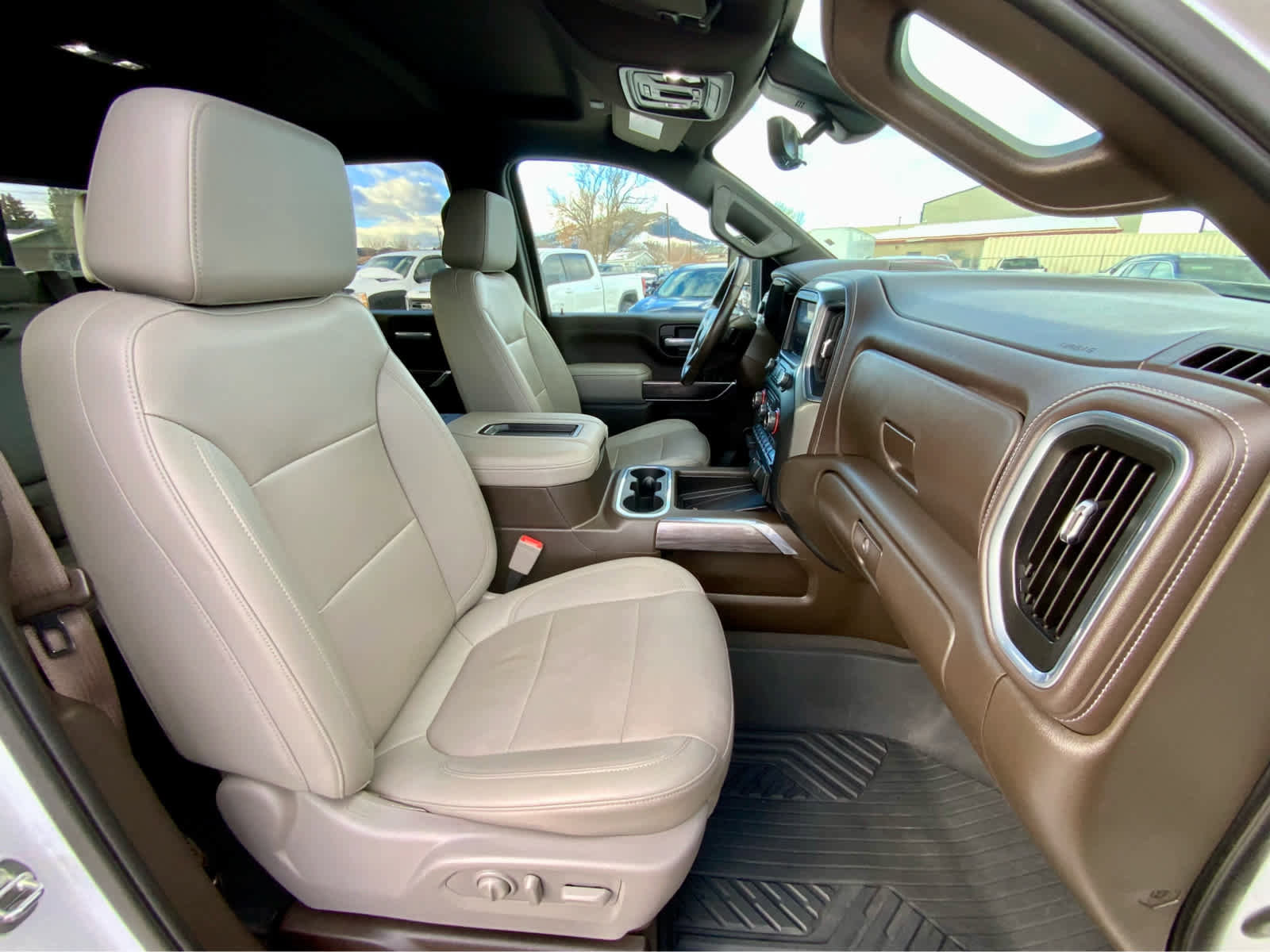 Used 2024 Chevrolet Silverado 2500 High Country image 22