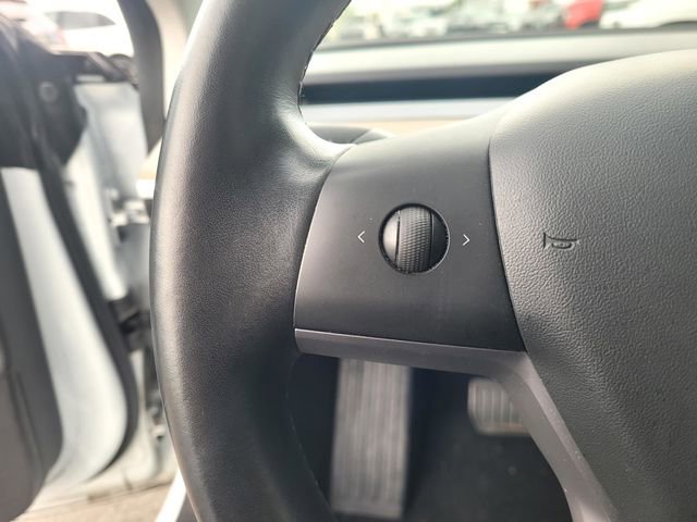 Used 2019 Tesla Model 3 Long Range AWD/4WD image 22