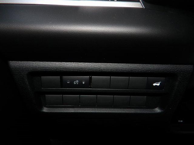 New 2025 Mitsubishi Outlander SE image 30