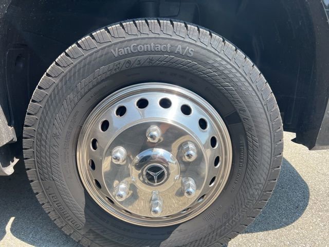 Used 2021 Mercedes-Benz Sprinter 3500 w/ Comfort Plus Package image 16