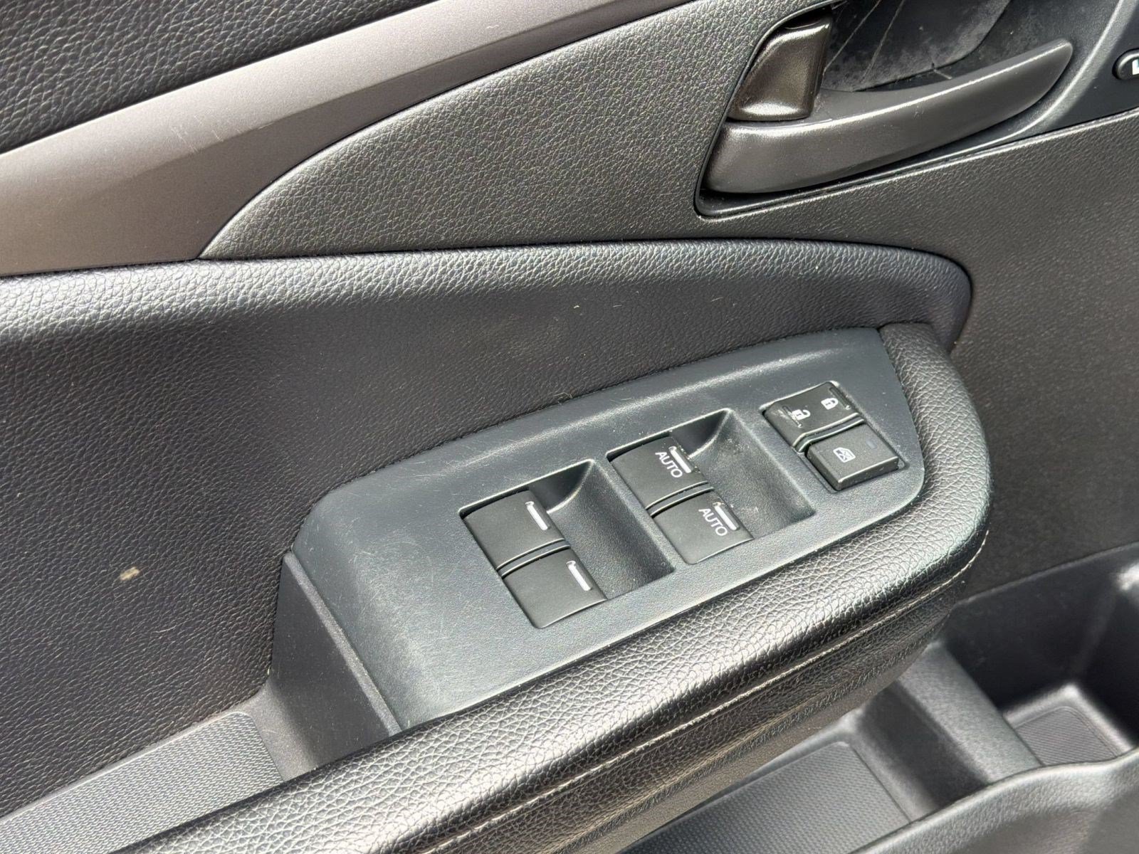 Used 2022 Honda Passport EX-L image 28