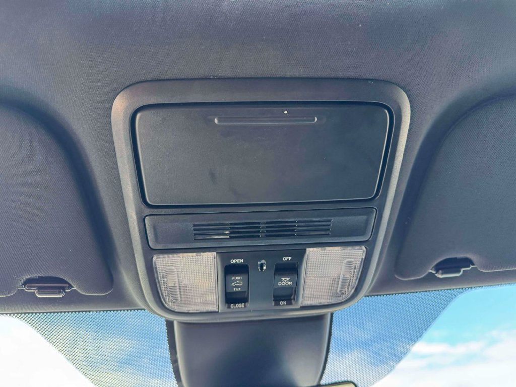 Used 2025 Honda Odyssey Sport-L image 33
