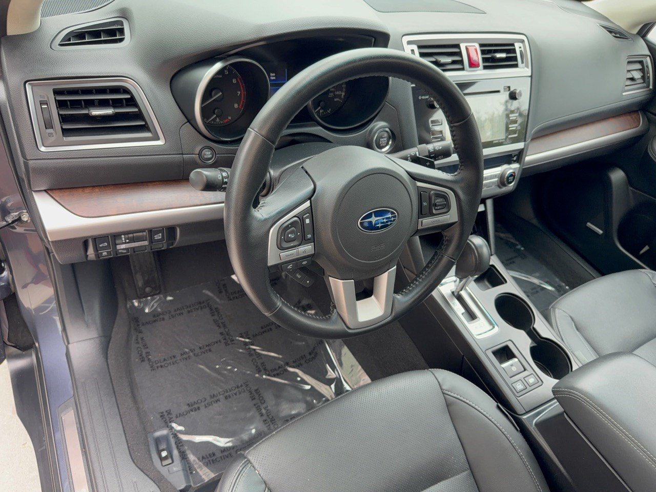 Used 2016 Subaru Outback 2.5i Limited AWD/4WD image 4
