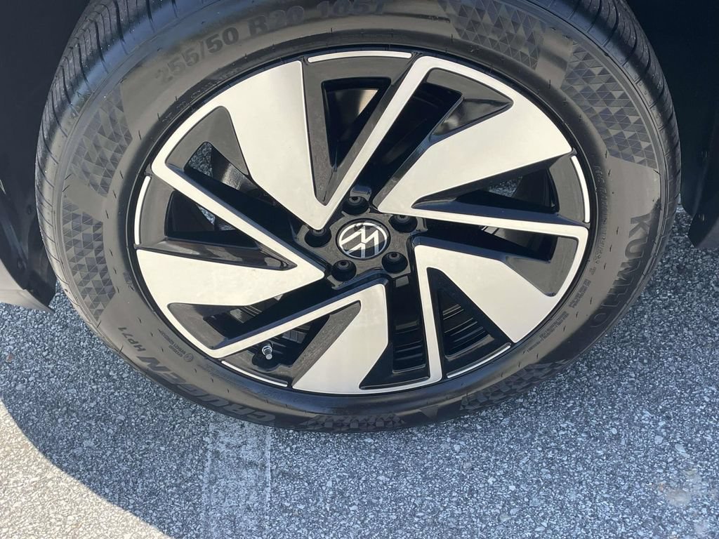 New 2026 Volkswagen Atlas SE FWD image 4