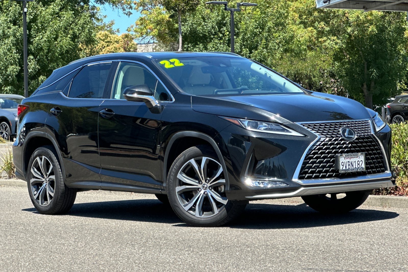 Used 2022 Lexus RX 350 AWD w/ Premium Package image 2