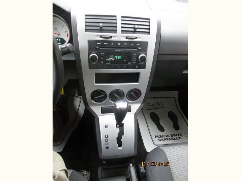 Used 2009 Dodge Caliber SXT image 15