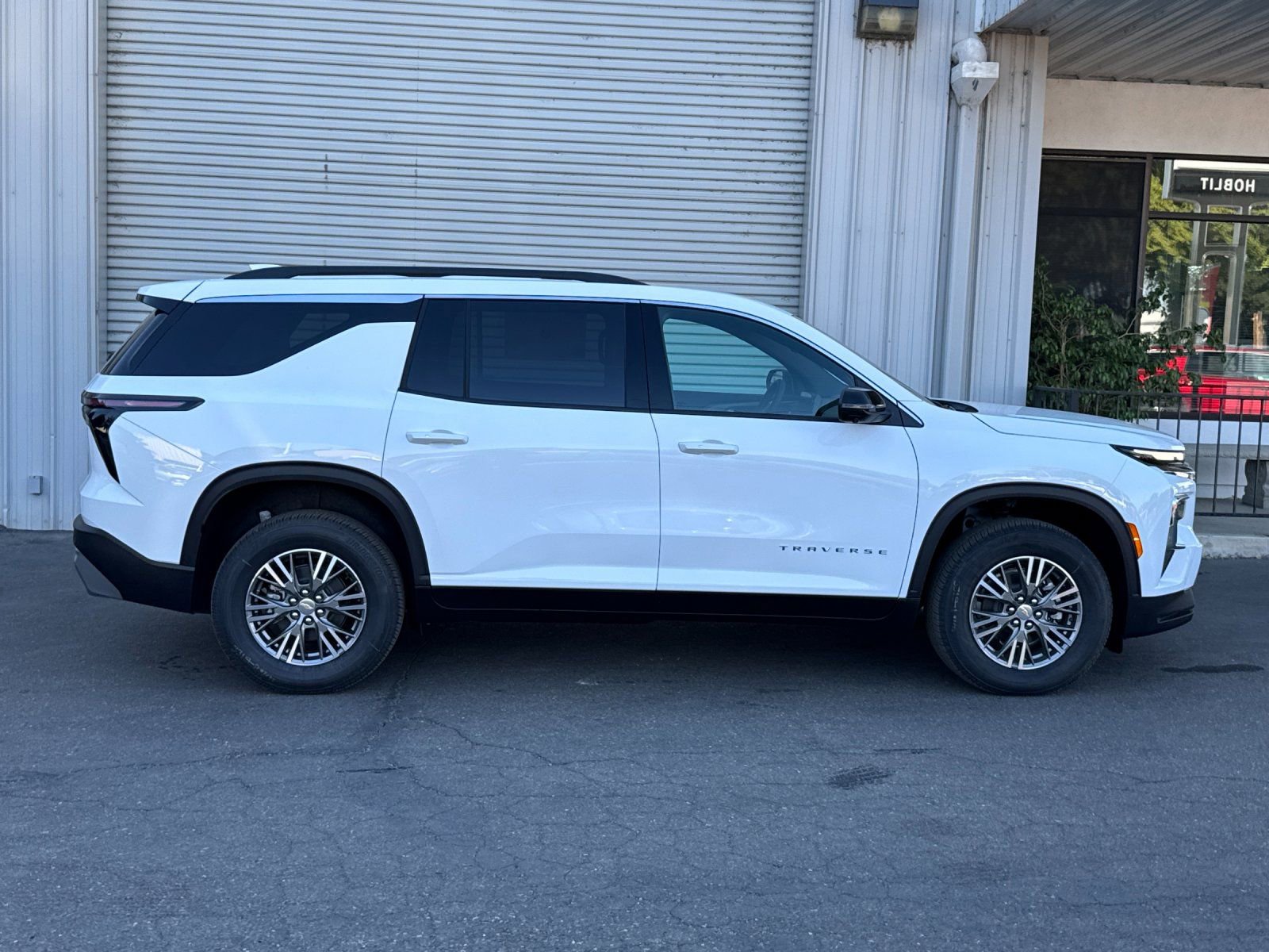 New 2026 Chevrolet Traverse LT w/ Driver Confidence Package image 2