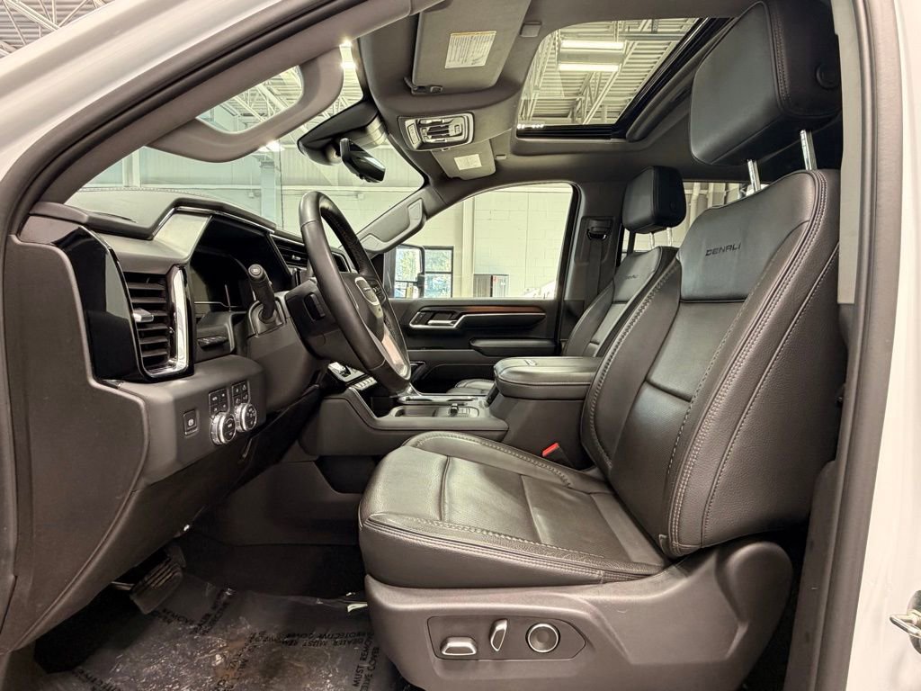Used 2024 GMC Sierra 2500 Denali w/ Denali Reserve Package image 30