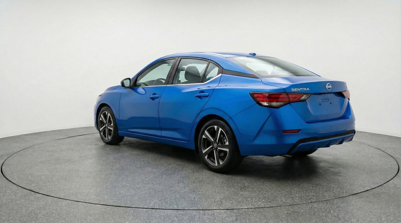 Used 2025 Nissan Sentra SV FWD image 6