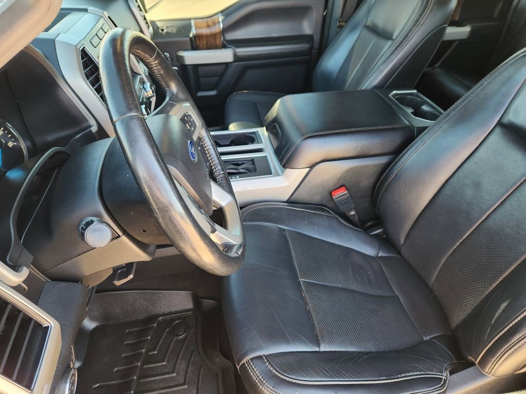 Used 2020 Ford F150 Lariat image 14