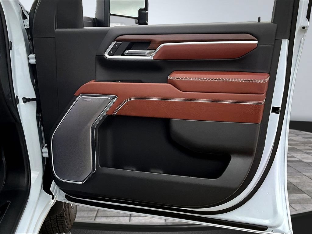 New 2026 GMC Sierra 3500 Denali Ultimate AWD/4WD image 33