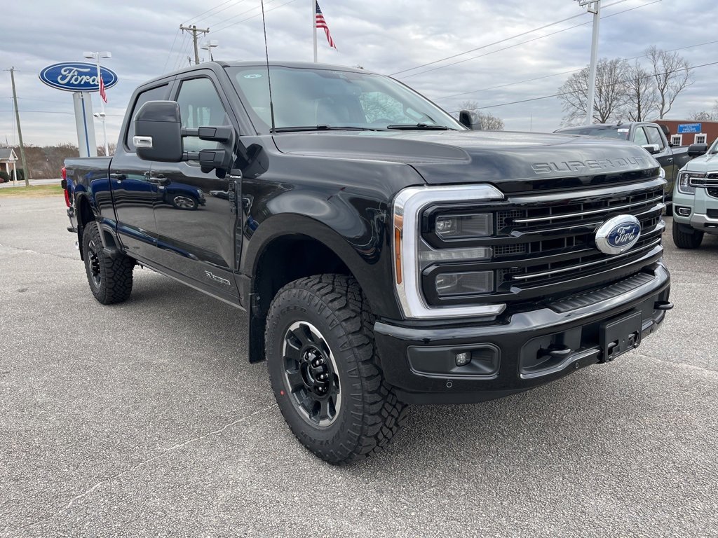 New 2026 Ford F350 Platinum w/ Tremor Off-Road Package image 3