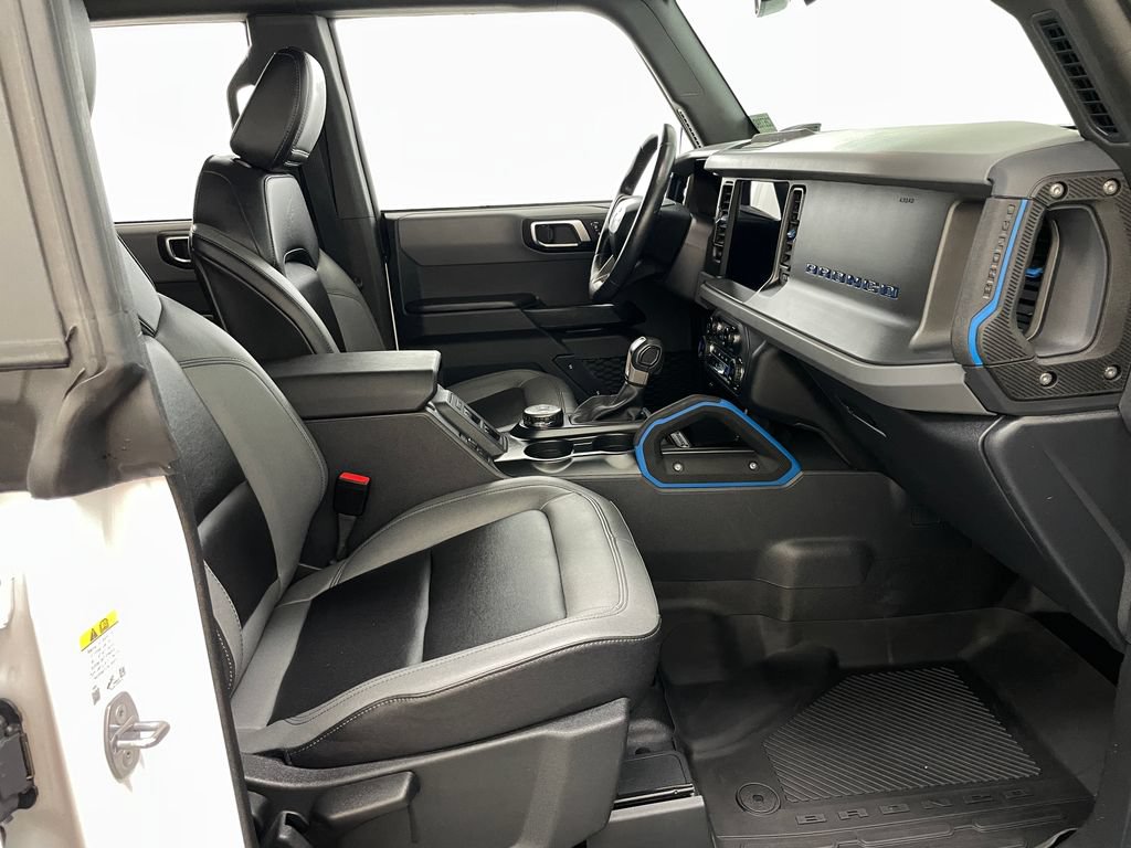 Used 2024 Ford Bronco Black Diamond AWD/4WD image 35