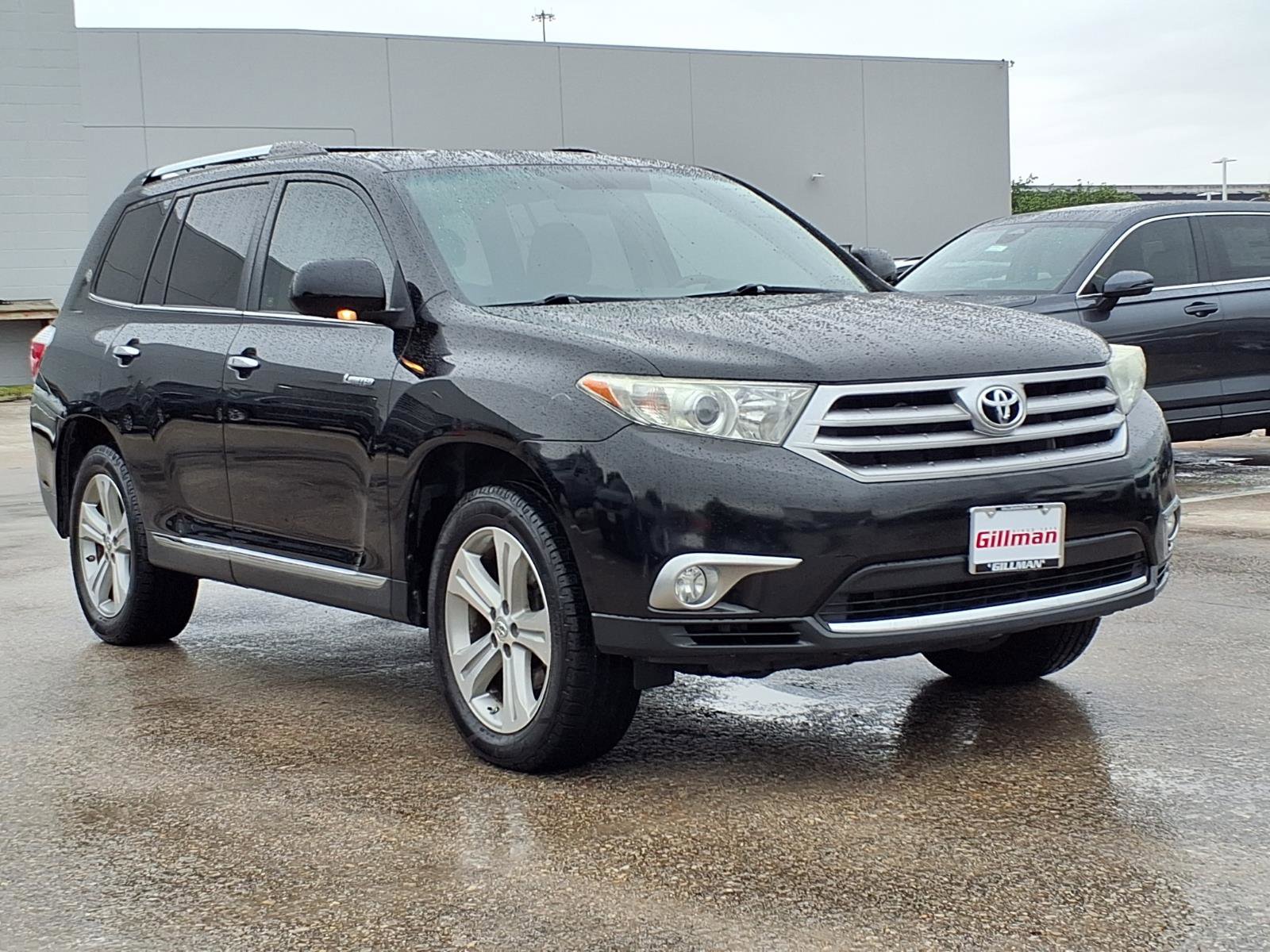 Used 2013 Toyota Highlander Limited FWD image 2