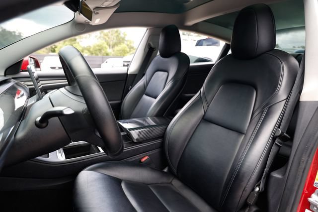 Used 2022 Tesla Model 3 Standard Range RWD image 9