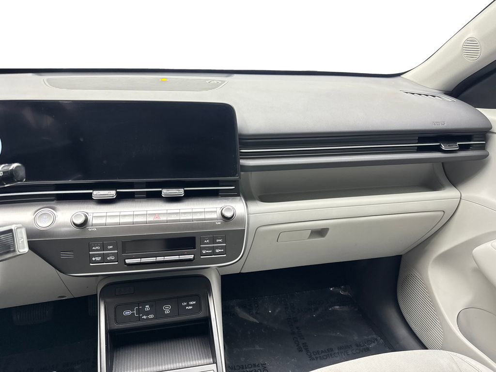 Used 2024 Hyundai Kona SEL FWD image 54