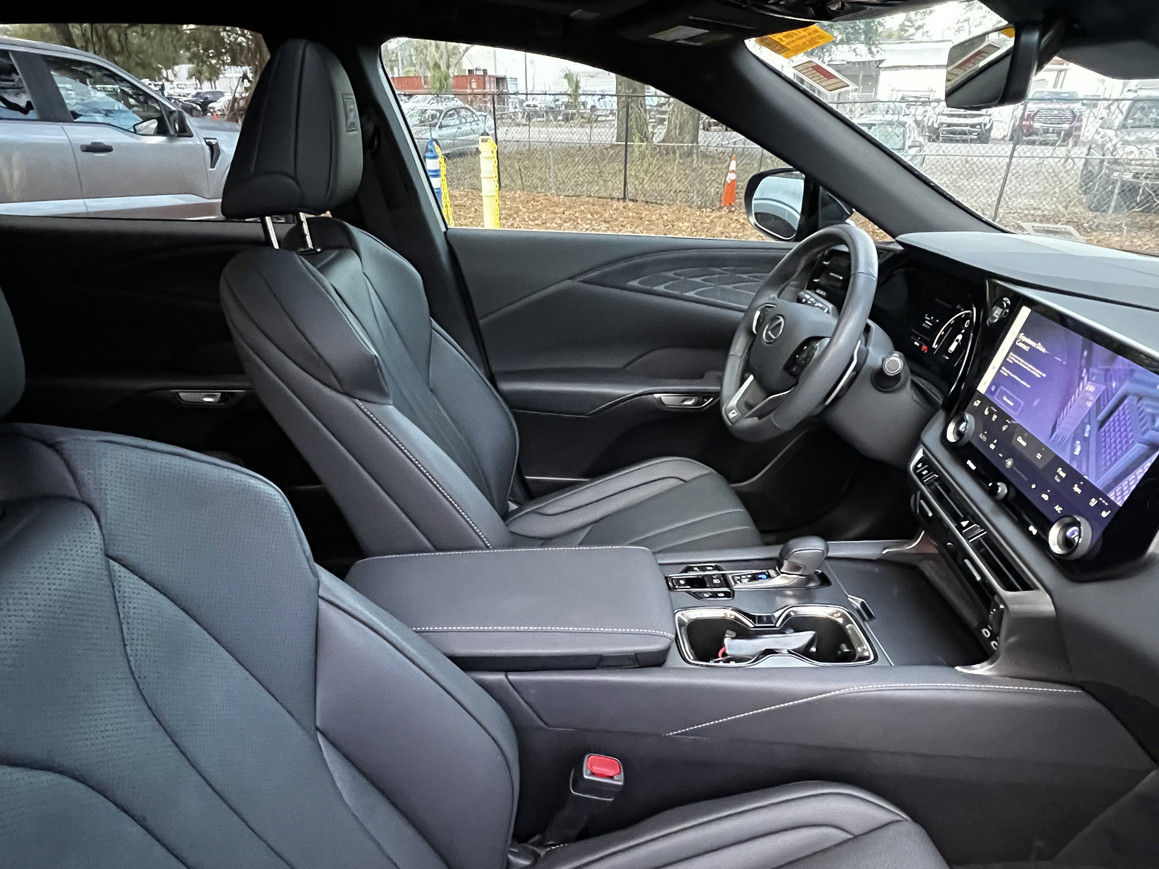 Used 2025 Lexus RX 350 F Sport image 45