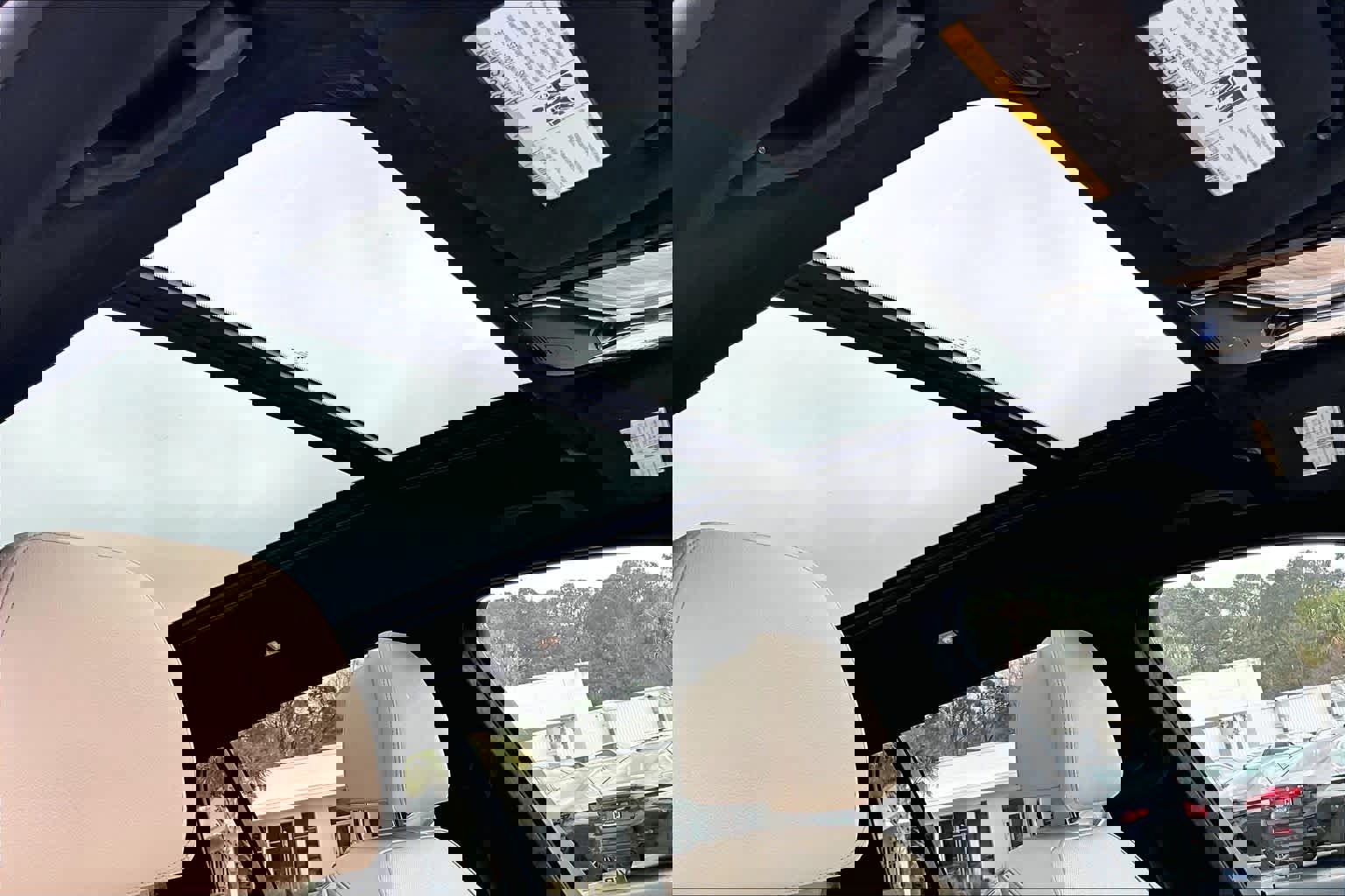 Used 2021 BMW X7 xDrive40i w/ Premium Package image 14