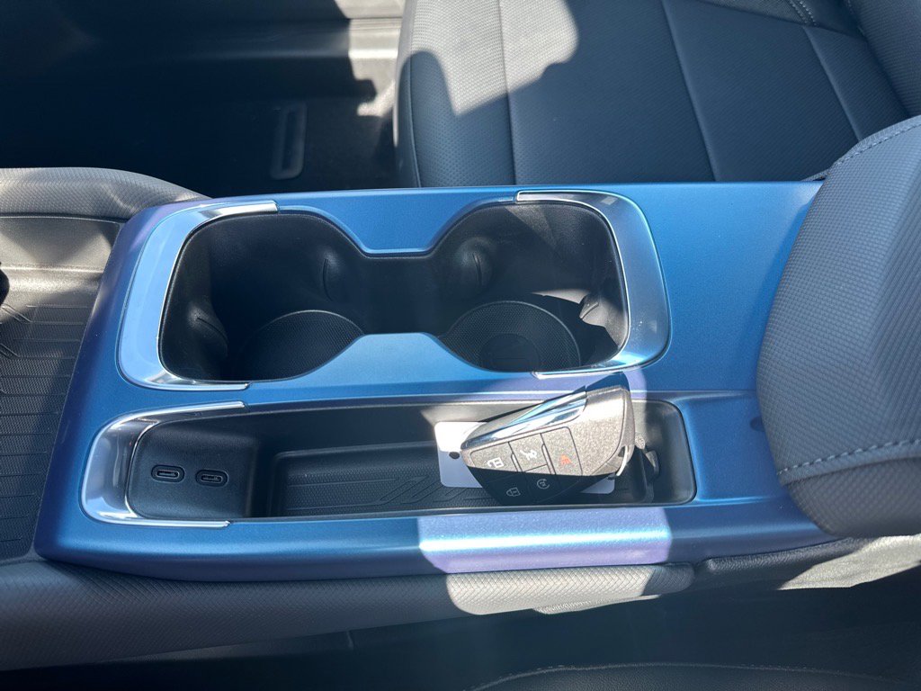 New 2026 Chevrolet Equinox EV LT image 20
