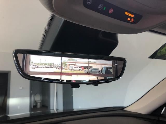 Used 2023 Buick Envision Avenir AWD/4WD image 22