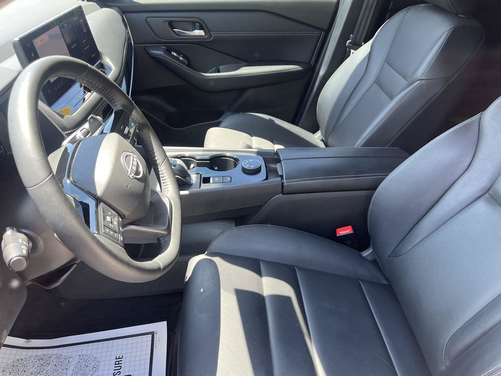 Certified 2025 Nissan Rogue SL w/ SL Premium Package AWD/4WD image 21