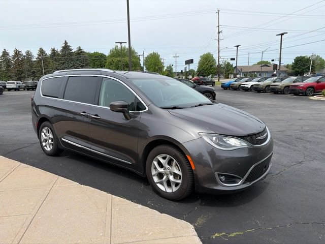 Used 2019 Chrysler Pacifica Touring-L Plus