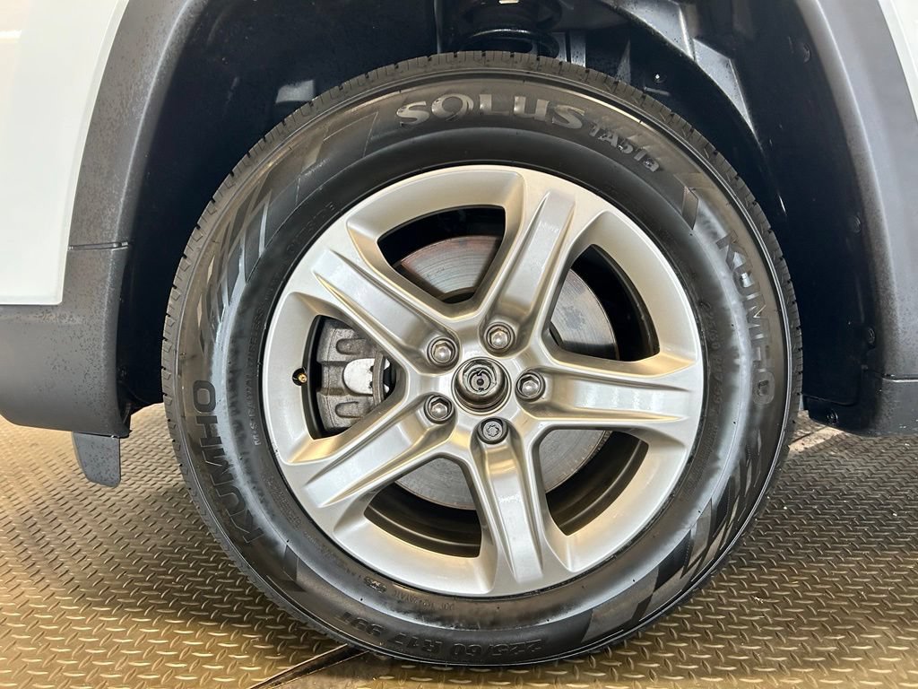 Used 2023 Jeep Compass Latitude AWD/4WD image 29