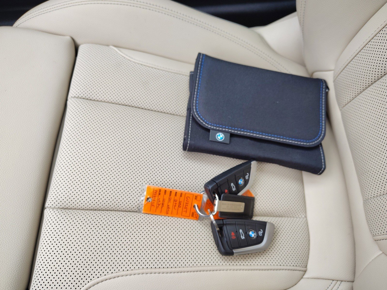 Used 2023 BMW 230i xDrive Coupe w/ Premium Package image 23