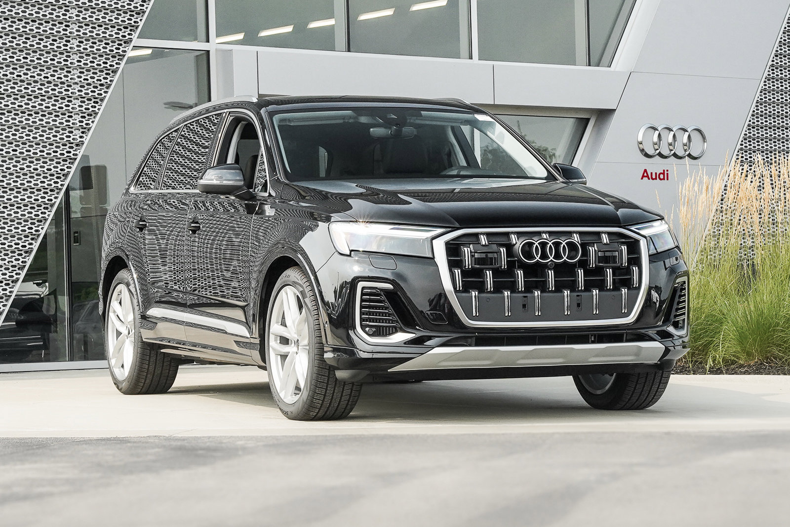 New 2025 Audi Q7 3.0T Premium Plus image 1