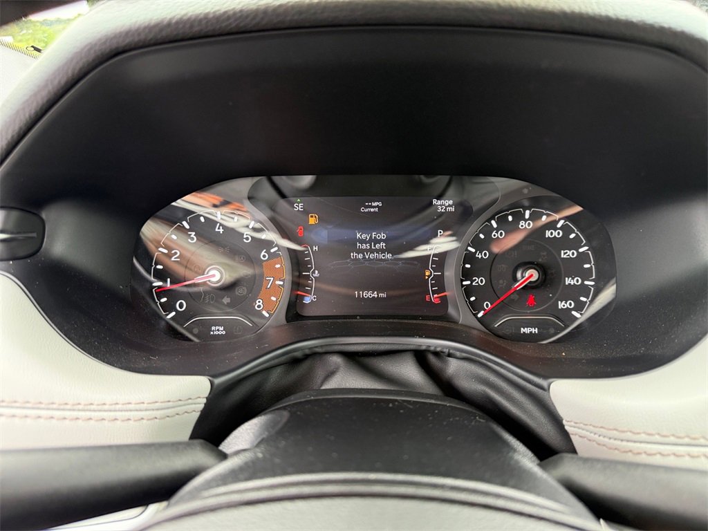 Used 2024 Jeep Compass Limited image 24