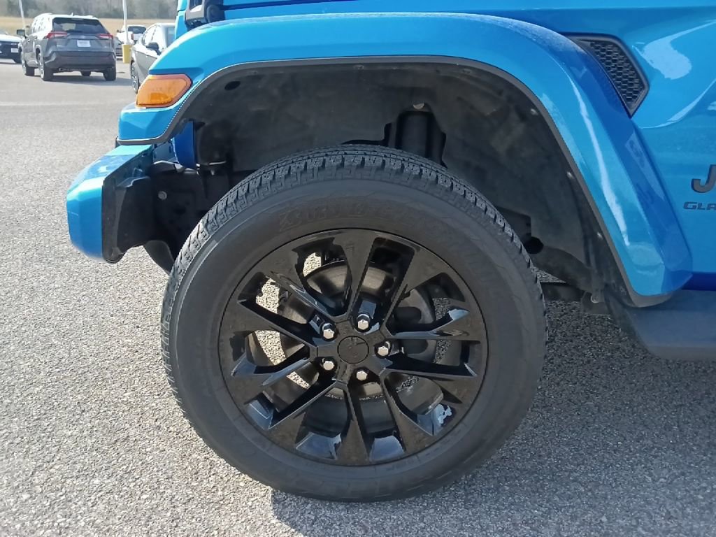 Used 2022 Jeep Gladiator Overland image 10