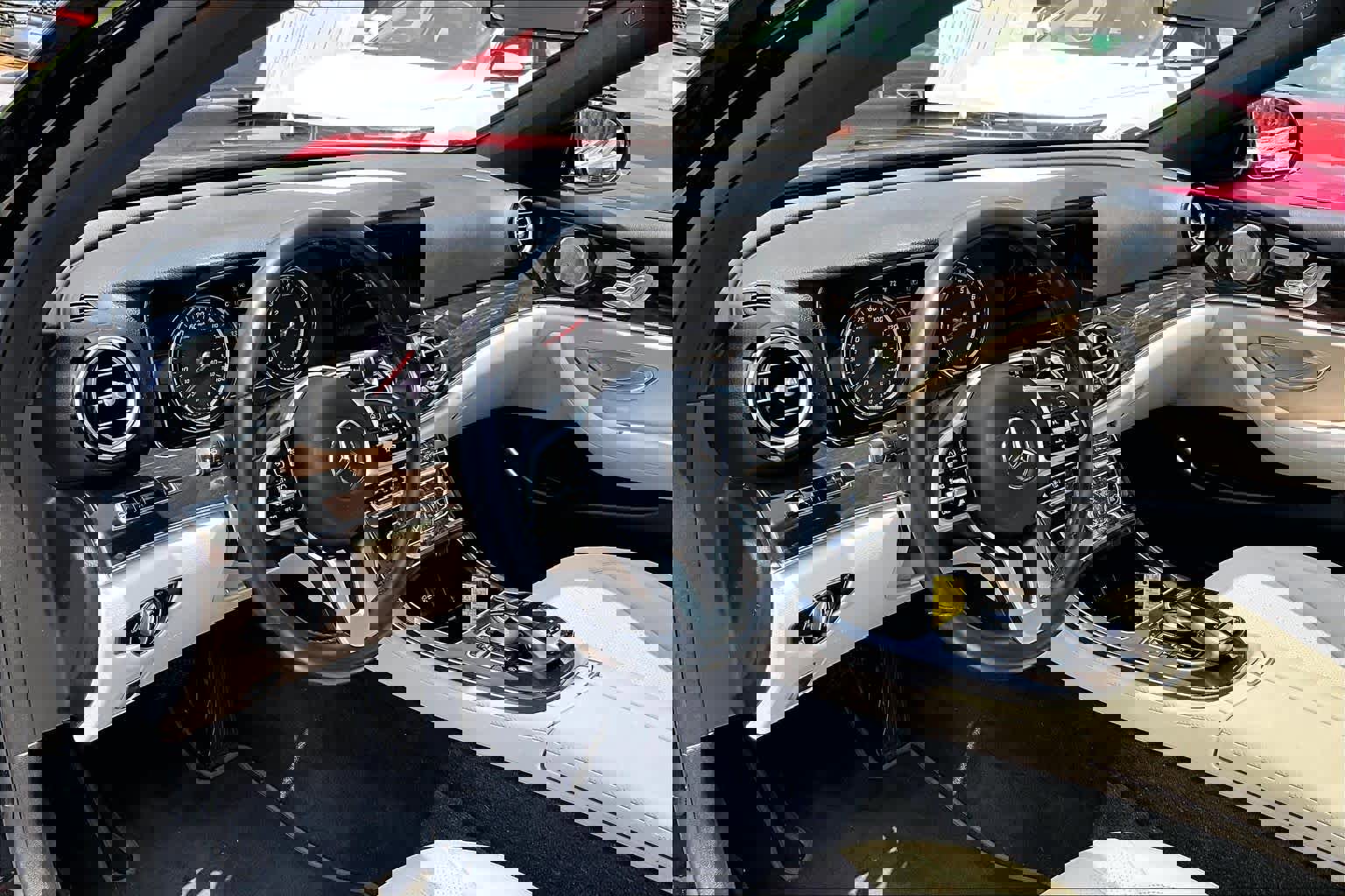 Certified 2019 Mercedes-Benz E 450 4MATIC Wagon image 18