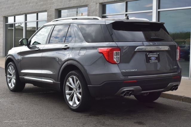 Used 2022 Ford Explorer Platinum w/ Equipment Group 601A AWD/4WD image 10