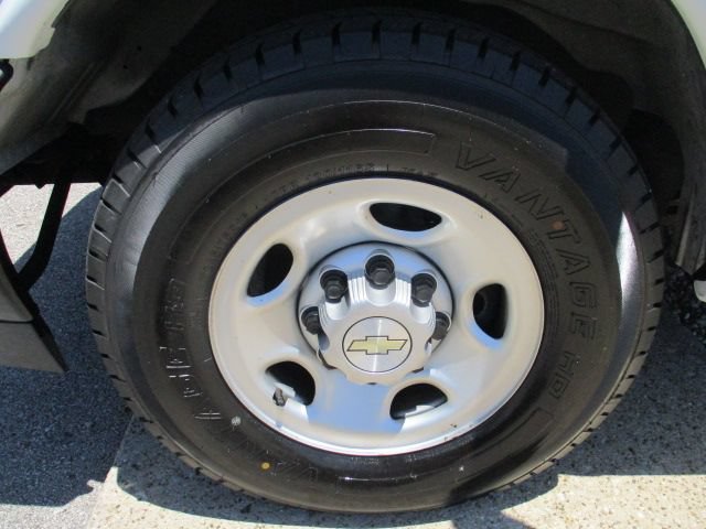 Used 2021 Chevrolet Express 3500 w/ Power Convenience Package RWD image 30