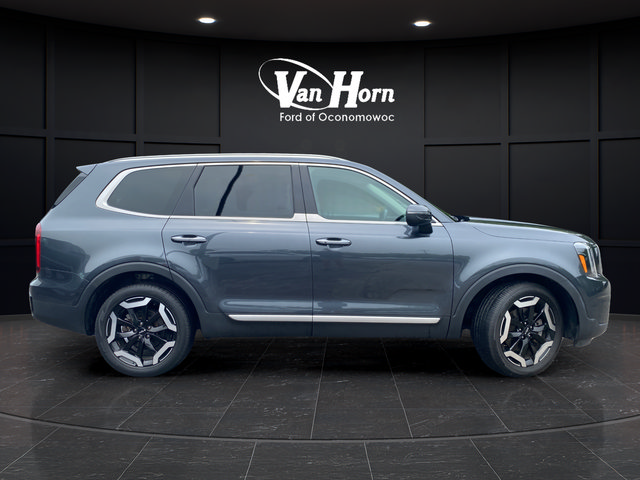 Used 2023 Kia Telluride S w/ S Sunroof Package AWD/4WD image 8