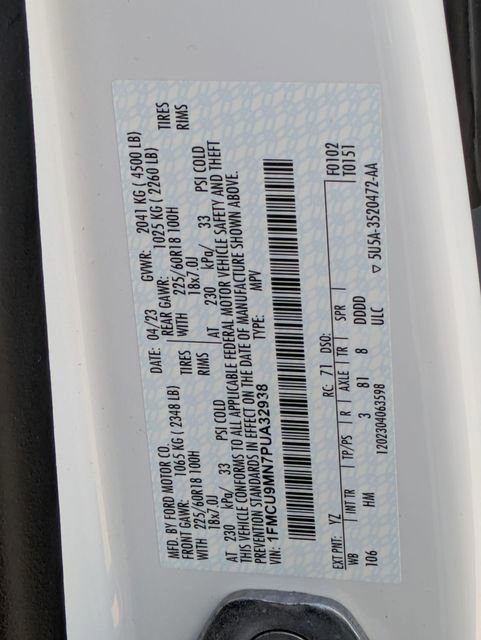 Used 2023 Ford Escape ST-Line image 25