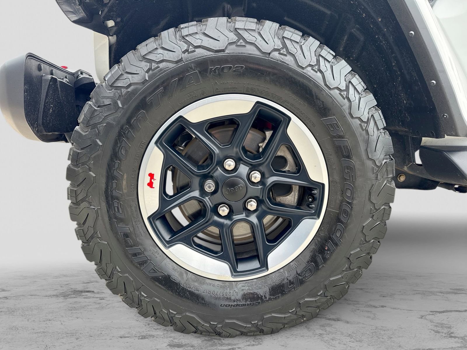 Used 2021 Jeep Wrangler Unlimited Rubicon w/ Uconnect 4C Nav & Sound Group image 14